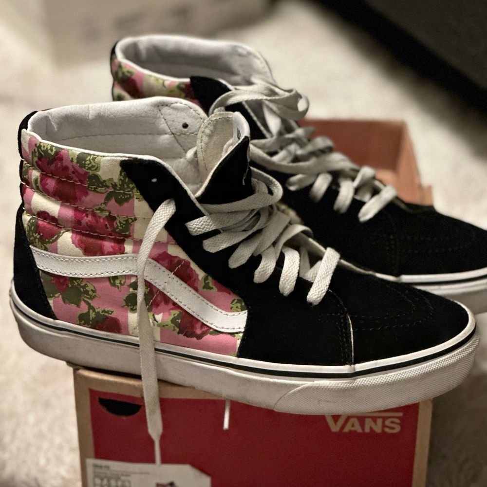 Floral Vans Sk8-Hi Size 9